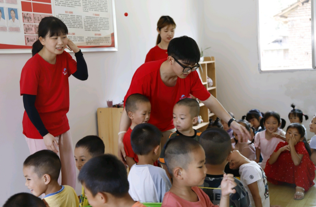 cacd6258dcba4be5bc018a14a5928fea.png 三下乡111.png