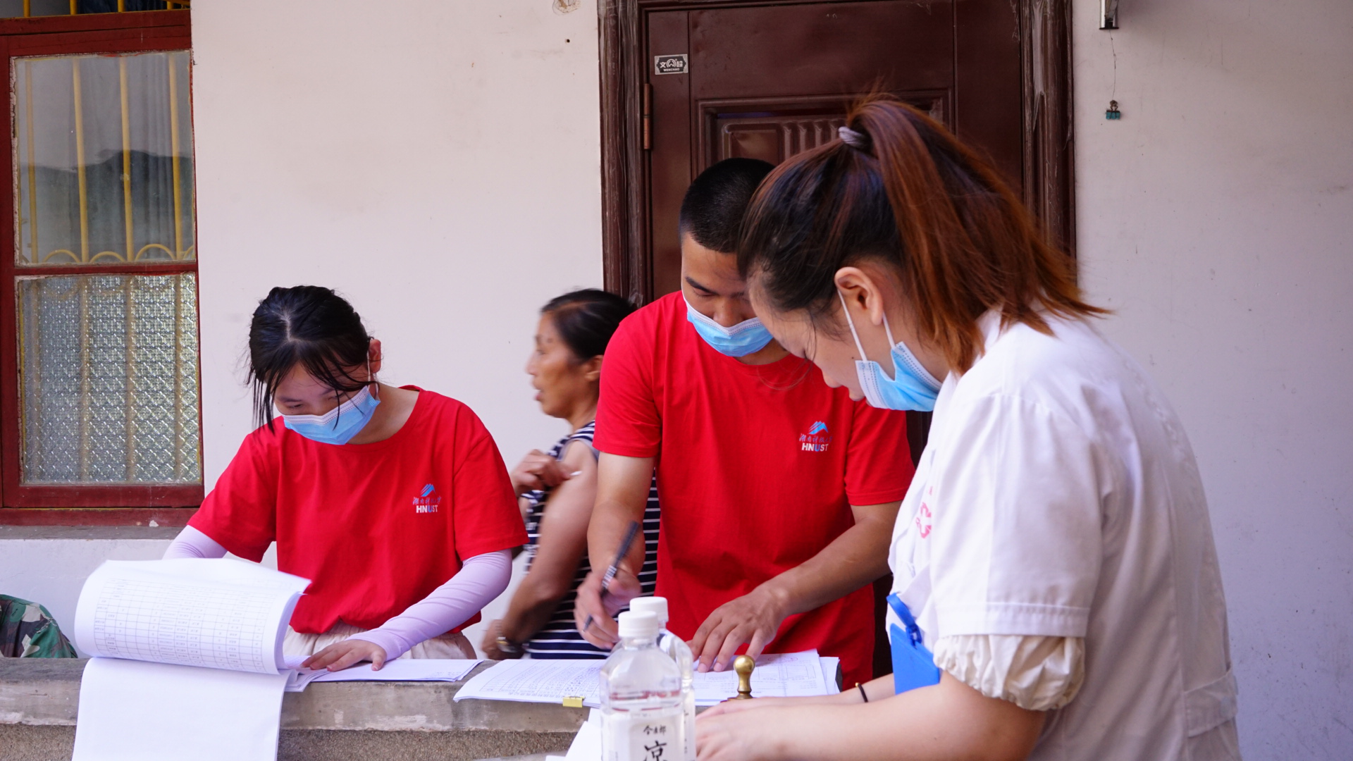 fdc2eae4c08d462cb45cc8962dfa726e.png 三下乡15.png