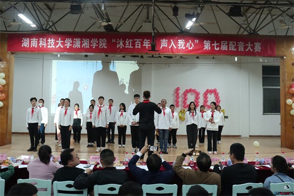 08b8605e307641359a9e19e2b16ba19a.jpg bv伟德国际体育官方网站